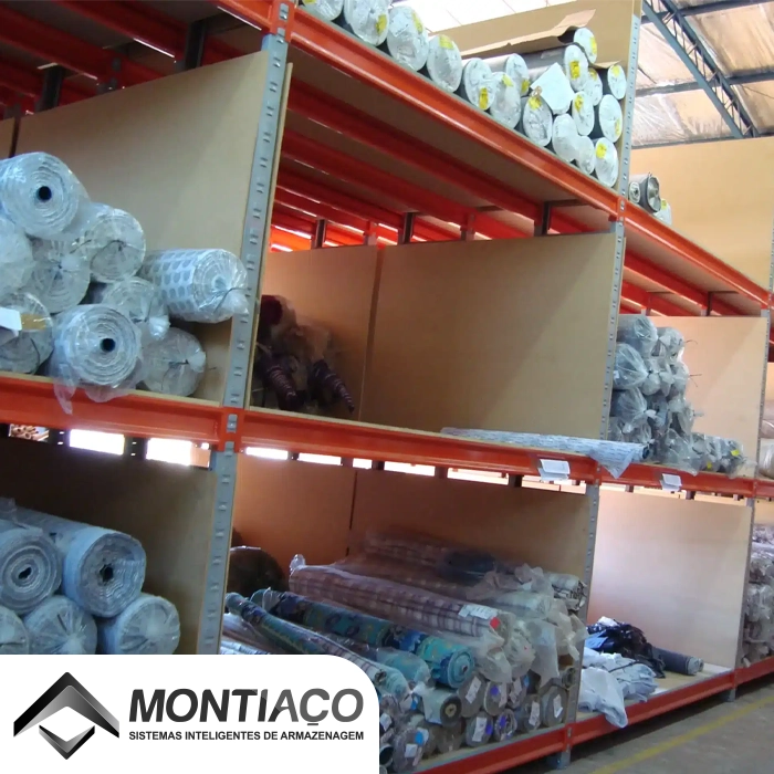 Prateleira De Aço Para Exposição De Mercadorias